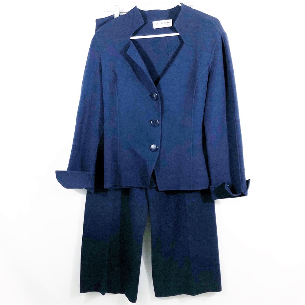 ST JOHN MICRO BOUCLE KNIT 2-PIECE SUIT - SZ 10